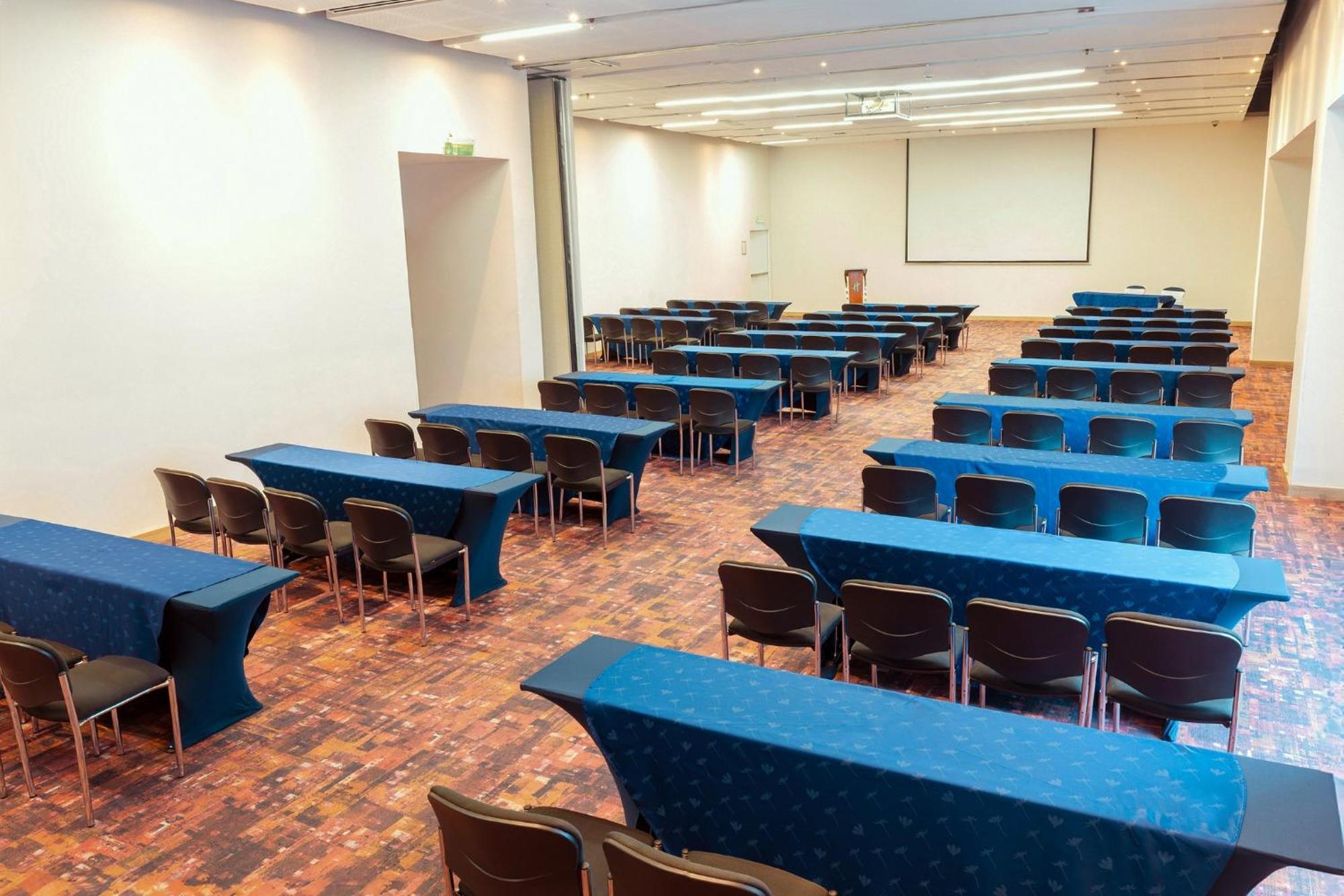 Holiday Inn Cucuta By Ihg Luaran gambar The main conference room